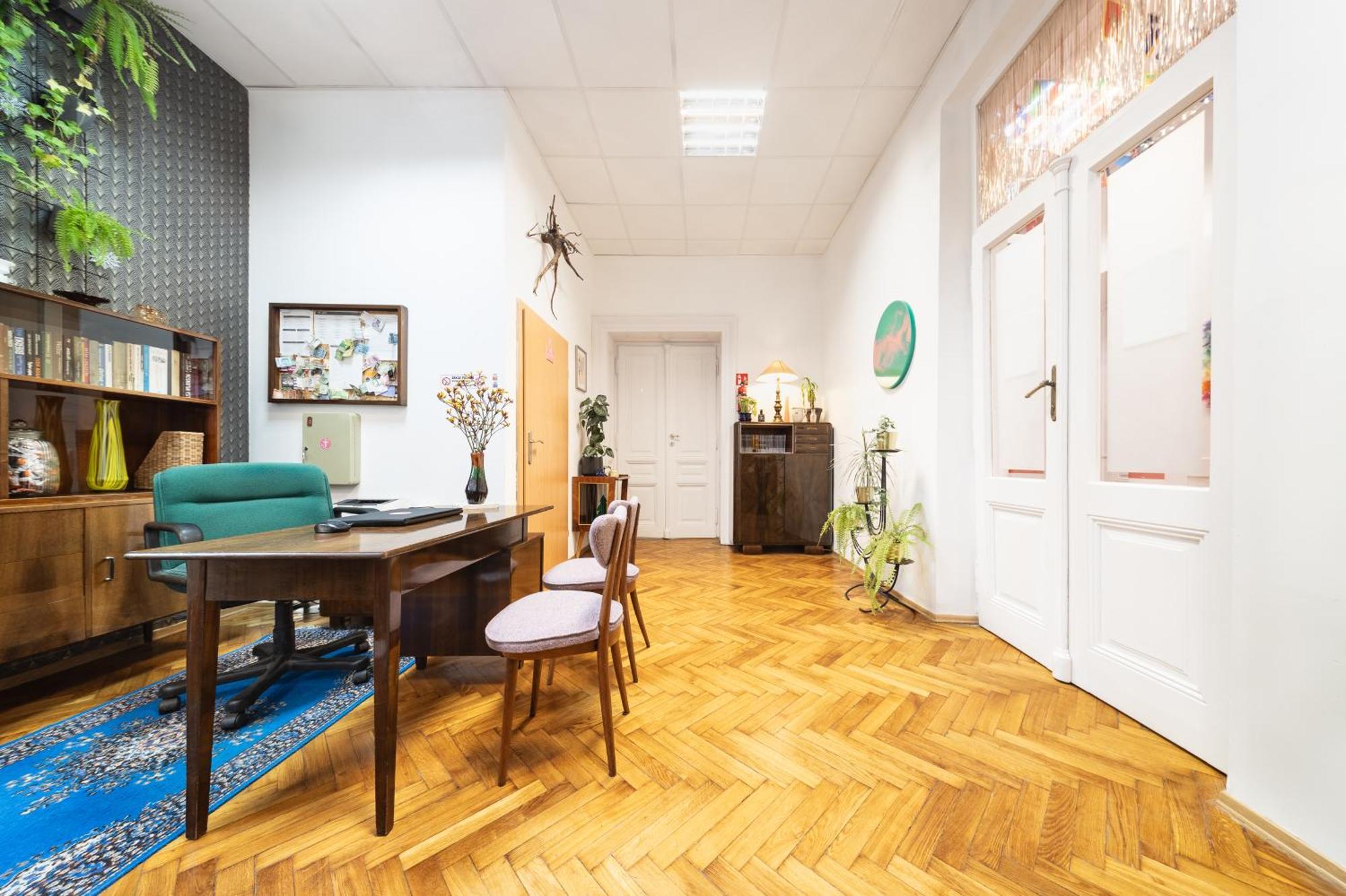 Single Bed 4-Bed Dormitory Room