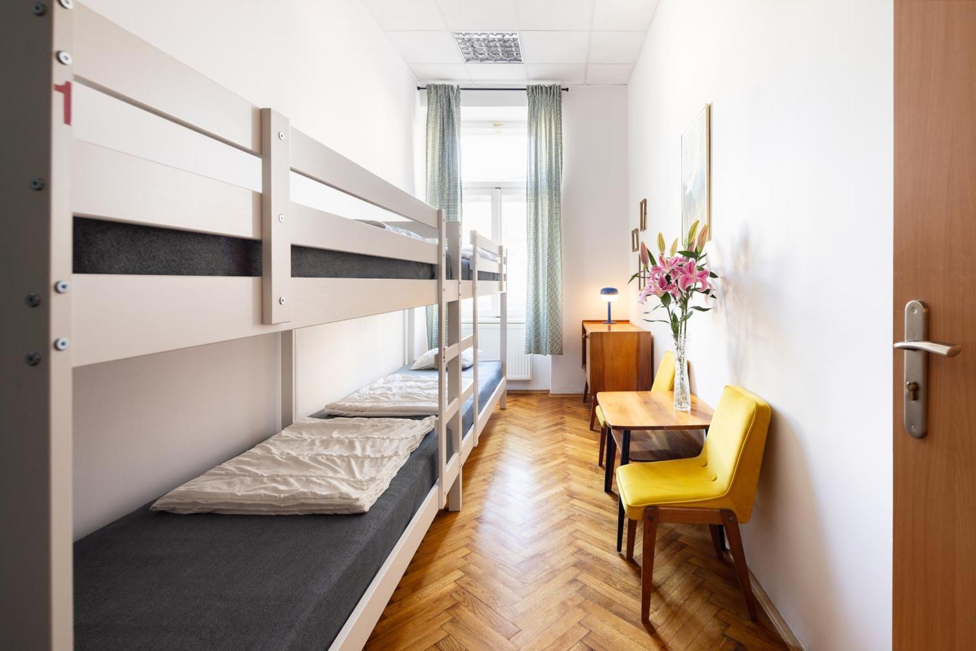 Single Bed 4-Bed Dormitory Room