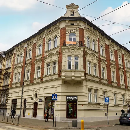 Das Hostel-2